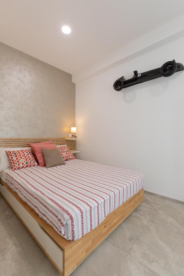 Le Case Di Anna - Holiday Home Рим Екстериор снимка