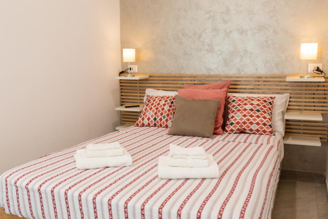 Le Case Di Anna - Holiday Home Рим Екстериор снимка