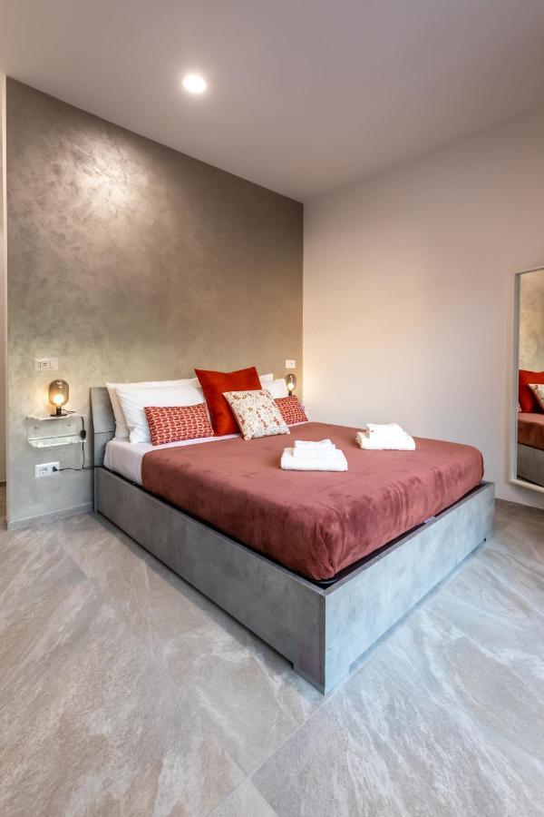 Le Case Di Anna - Holiday Home Рим Екстериор снимка
