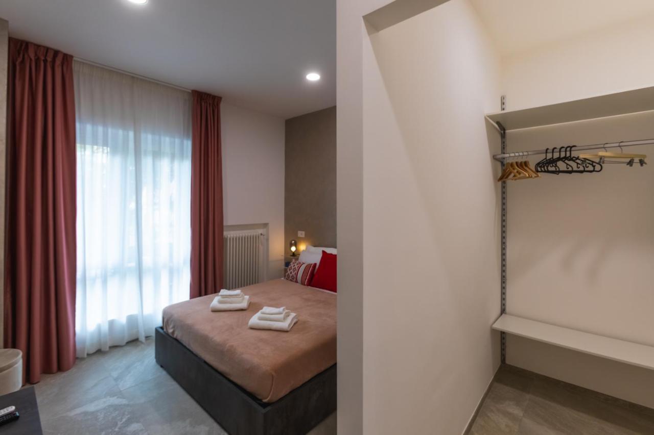 Le Case Di Anna - Holiday Home Рим Екстериор снимка